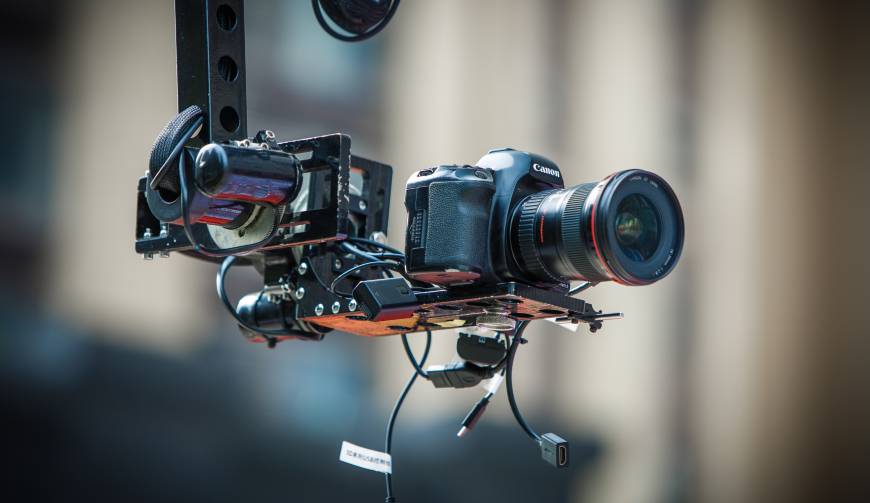 科技赋能生活：新郑市产品视频拍摄开启智能新时代